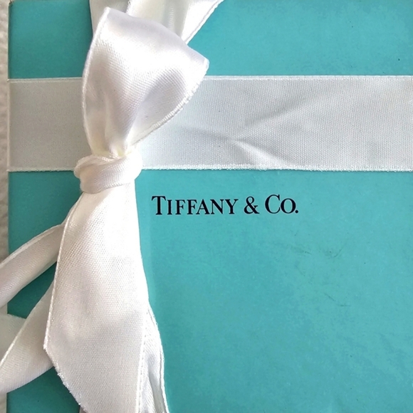 Tiffany &  Co. Notes Cuff Braclet Sterling .925 - Picture 2 of 8